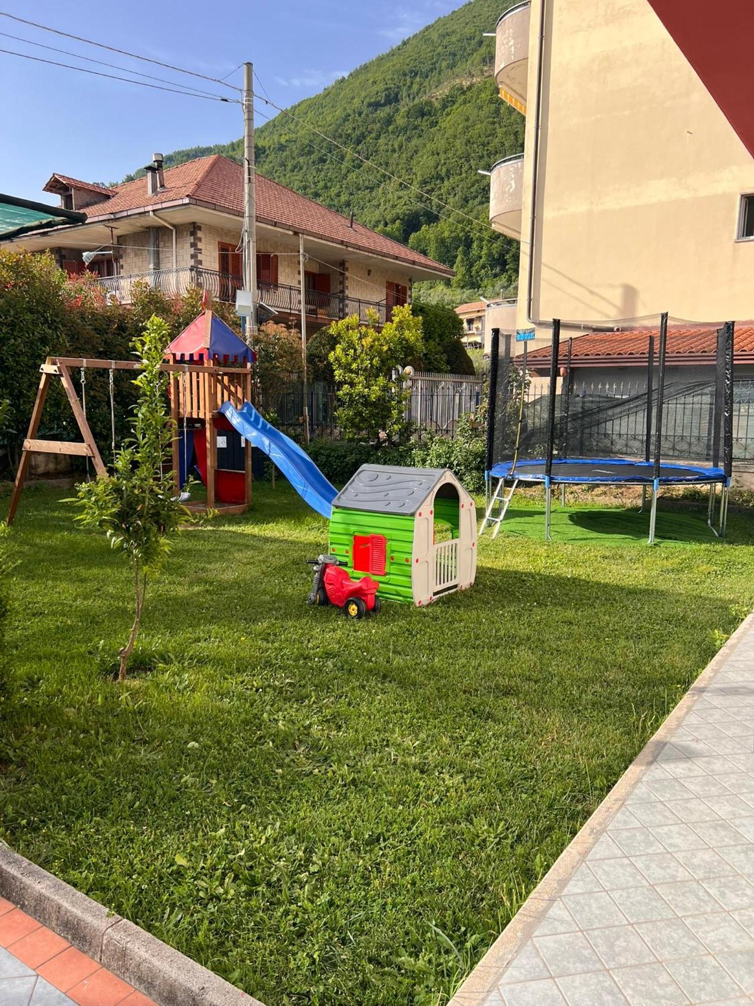 Villa Somma Apartments Pimonte Luaran gambar