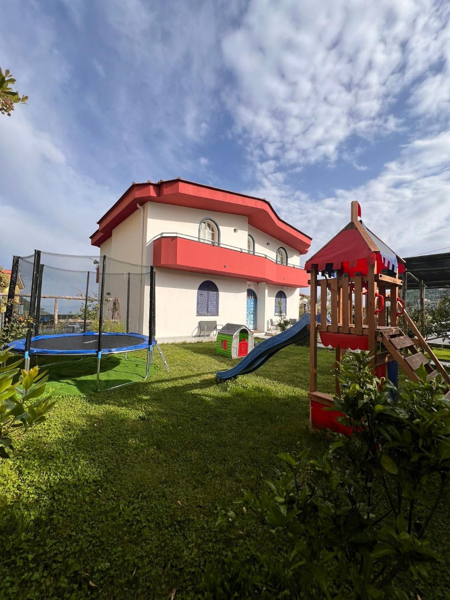 Villa Somma Apartments Pimonte Luaran gambar