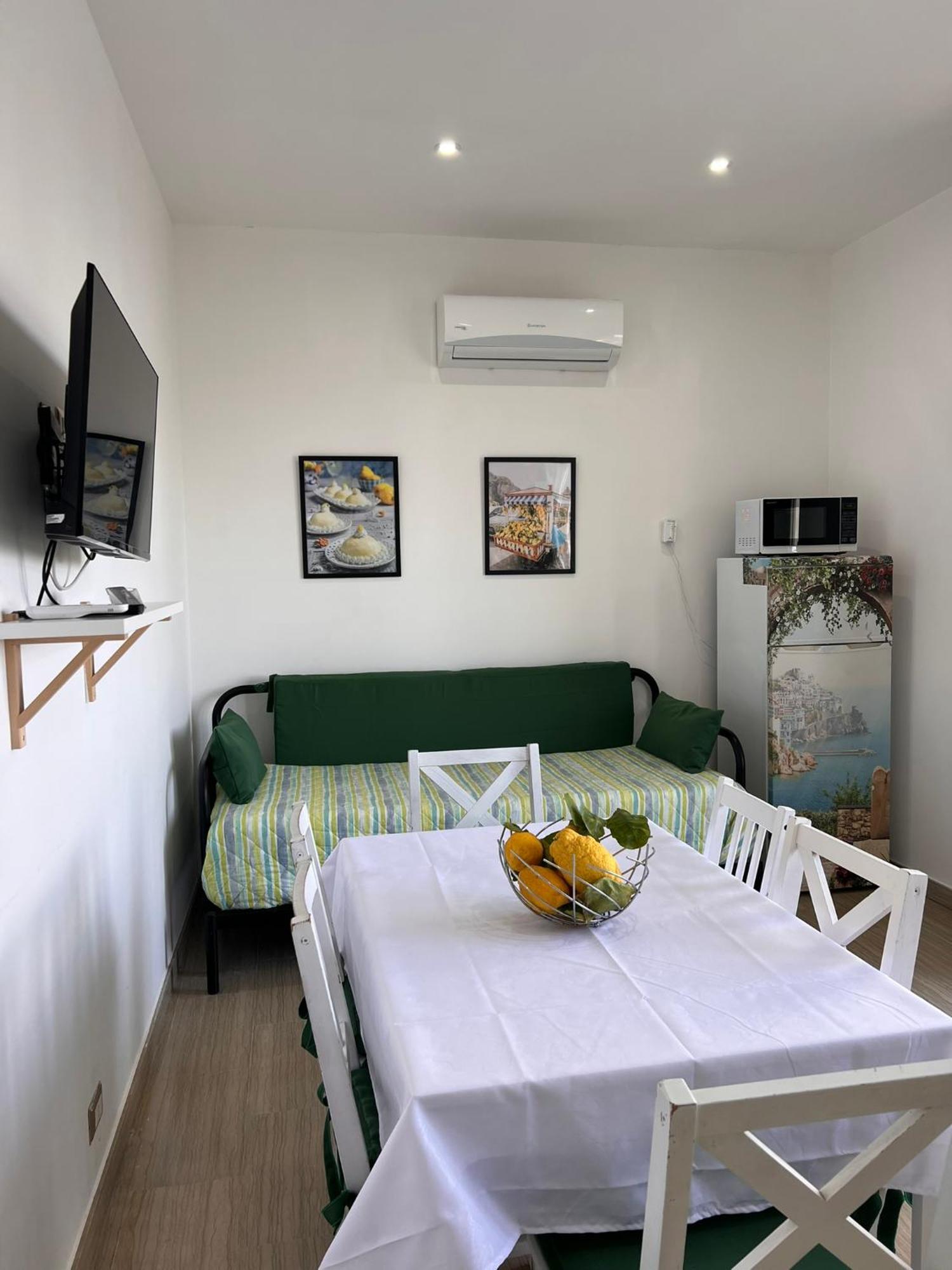 Villa Somma Apartments Pimonte Luaran gambar